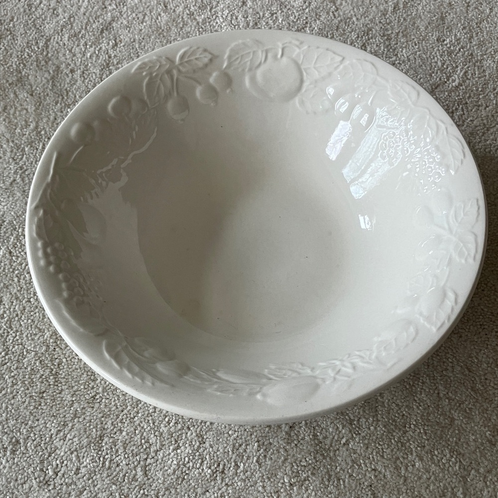 Gibson White Embossed Fruit Bowl